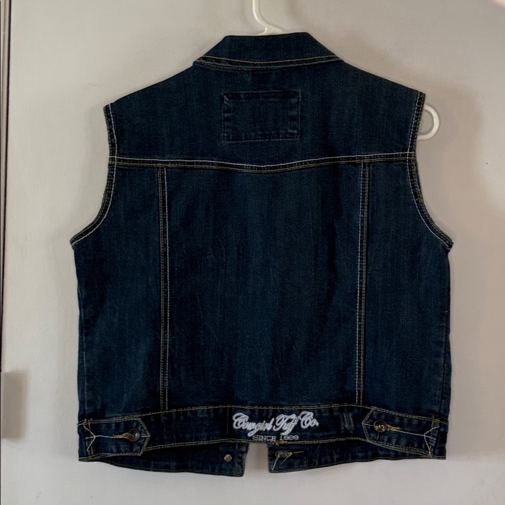 Cowgirl Tuff Limited Edition medium wash distressed denim vest Size Medium - Picture 7 of 8